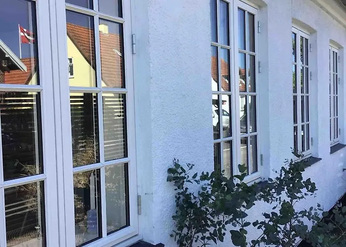 Charming Villa, Stylish Decor With Jacuzzi *