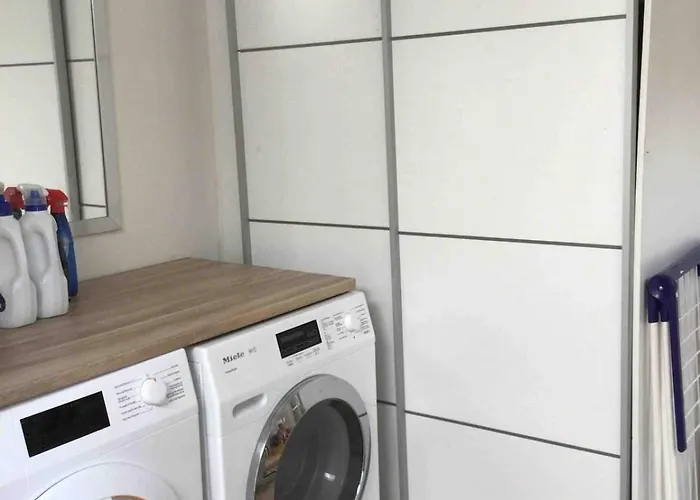 Charming Villa, Stylish Decor With Jacuzzi Villa